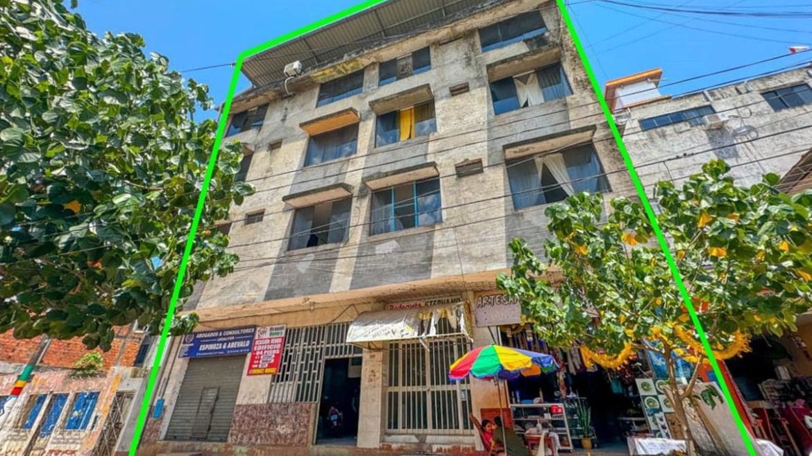 Remato Edificio de 04 pisos