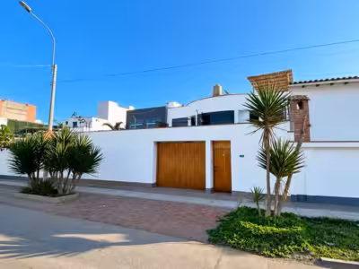 CASA DE PLAYA EN SAN BARTOLO
